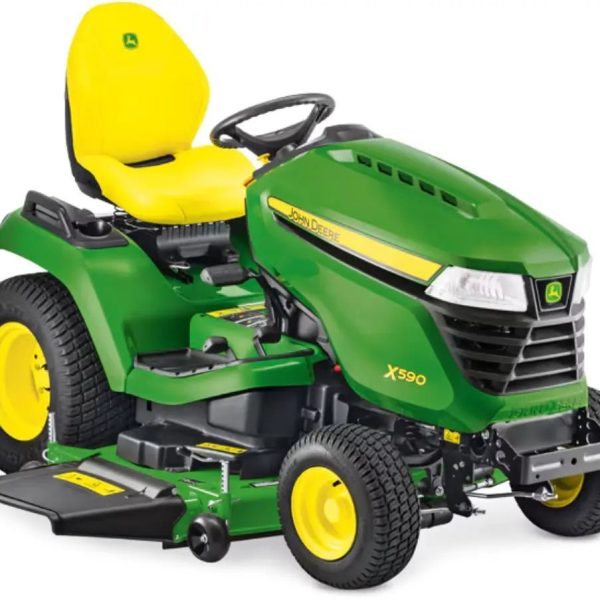 John Deere X590 Rasentraktor mit 137 cm Accel Deep Mähwerk, 23,1 PS Kawasaki EFI Motor, Hydrostat, Allradlenkung